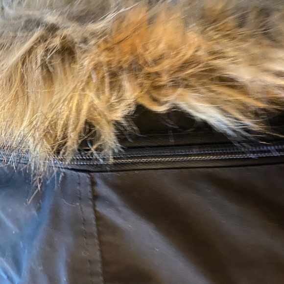 Down Puffer Jacket with Coyote Fur Lined Hood - Picture 6 of 9